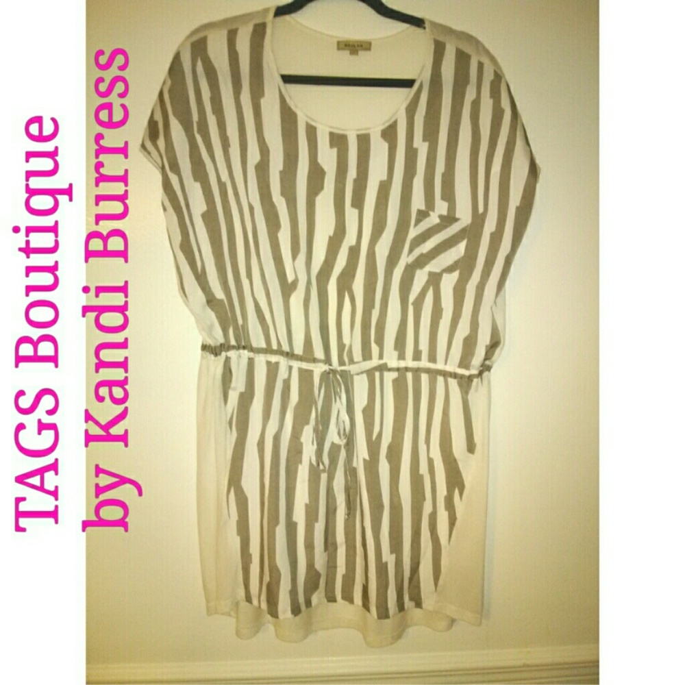 NWOT TAGS Boutique Giraffe Print Dress/Cover Up