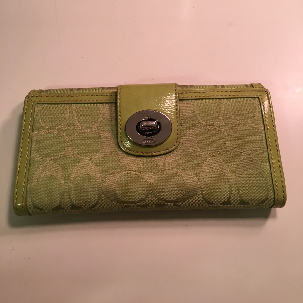 Coach wallet