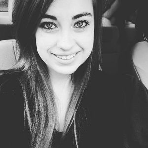 Meet your Posher, Maycie