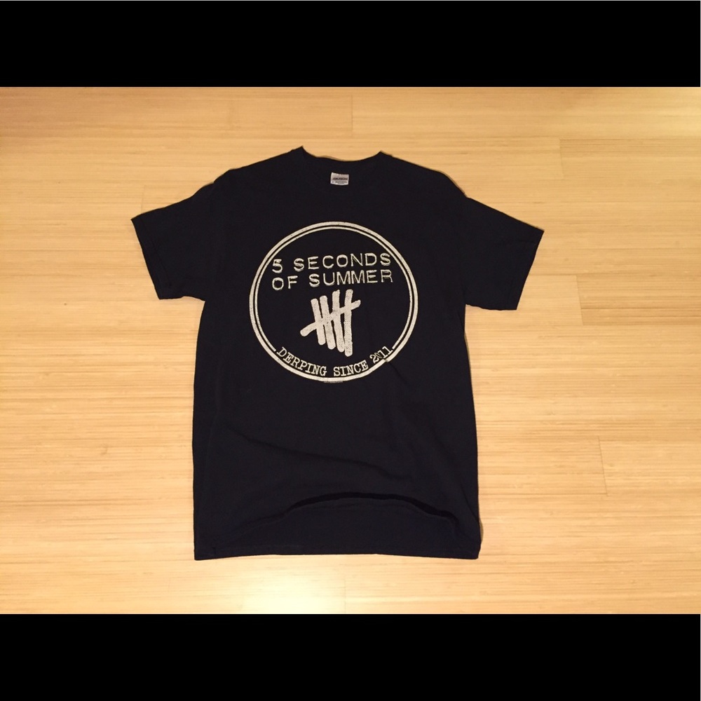 5SOS Band Tee