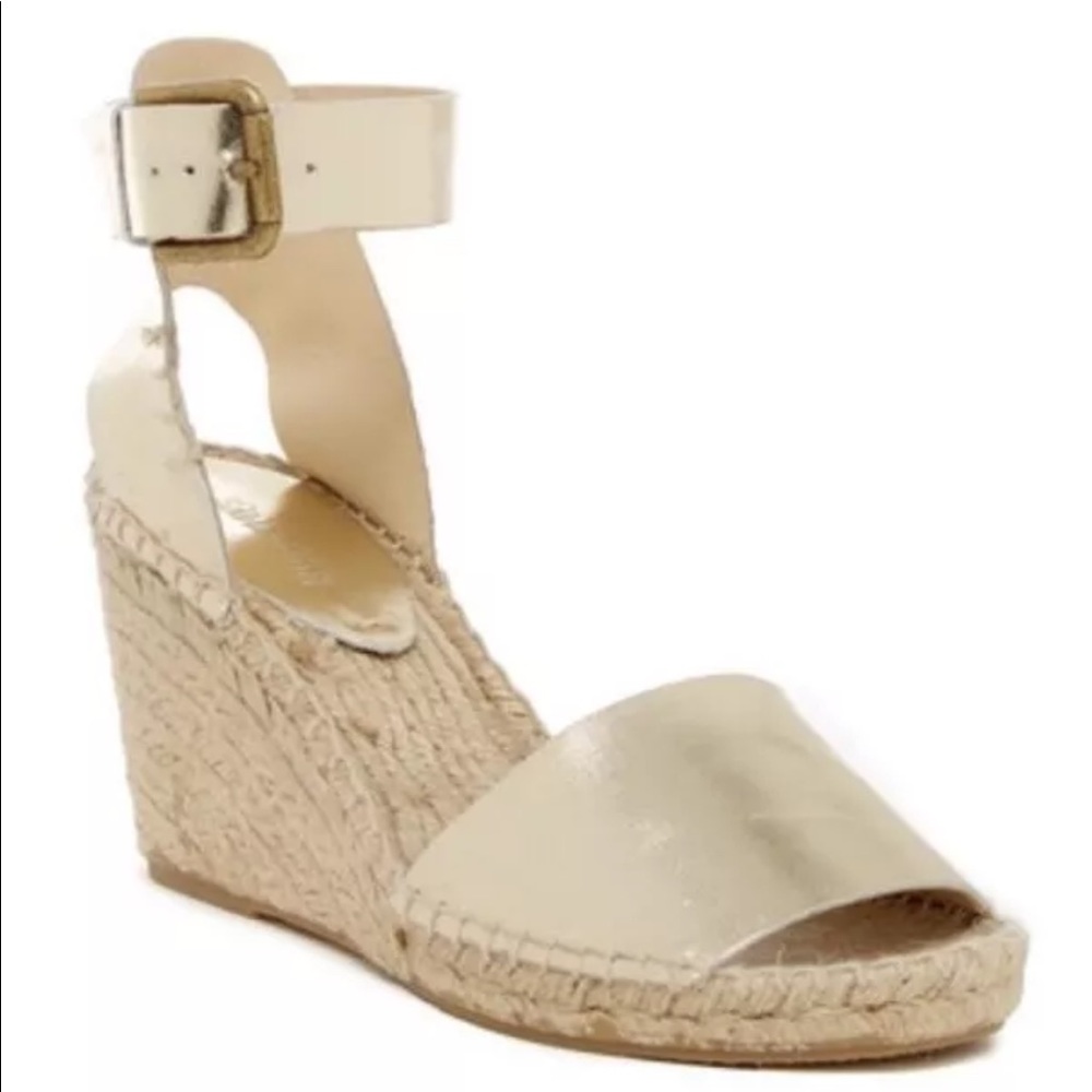 NIB💖 Soludos Wedges