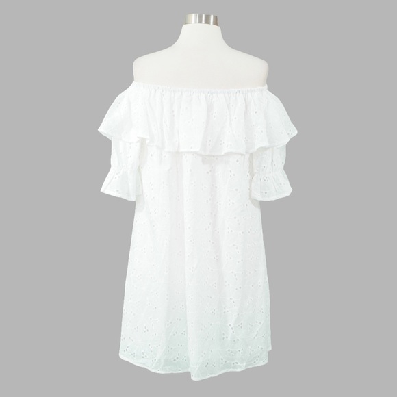 ❗️FINAL PRICE❗️White Off the Shoulder Eyelet Dress - Picture 7 of 7