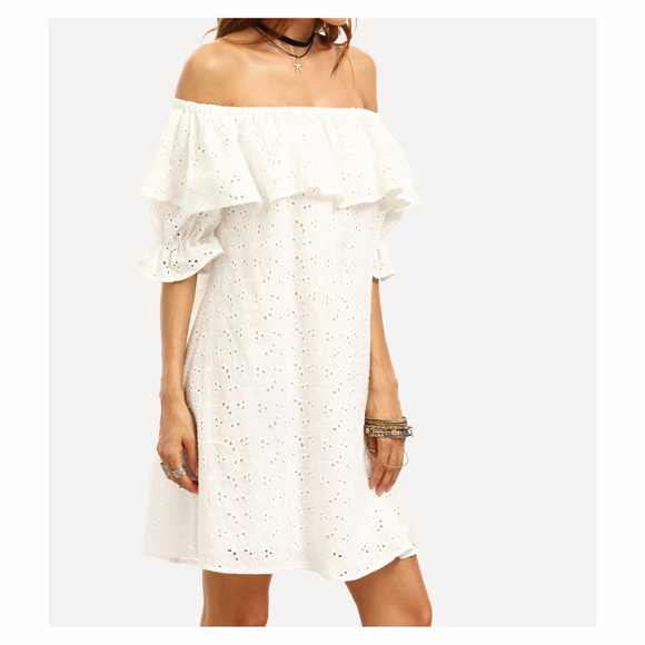 ❗️FINAL PRICE❗️White Off the Shoulder Eyelet Dress - Picture 4 of 7