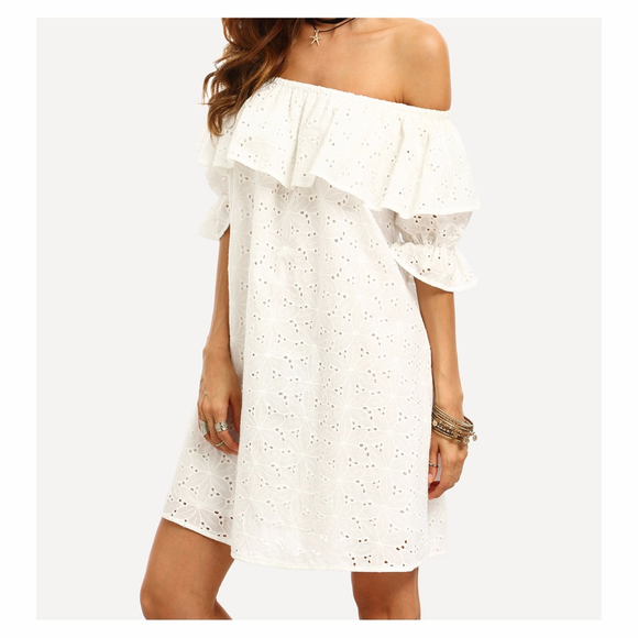 ❗️FINAL PRICE❗️White Off the Shoulder Eyelet Dress - Picture 3 of 7