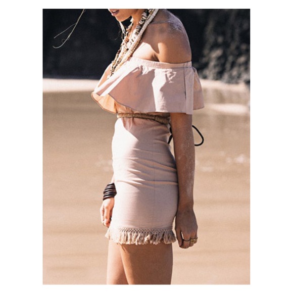 ⚡️⚡️CLEARANCE Blush Pink Off Shoulder Tassel Dress - Picture 2 of 7