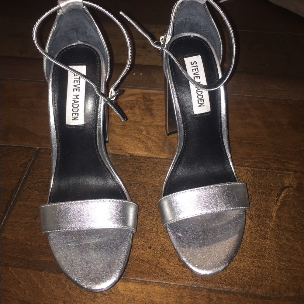Steve Madden heels