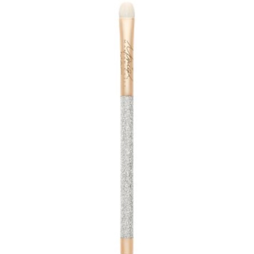 MAC Cosmetics X Mariah Carey Brush