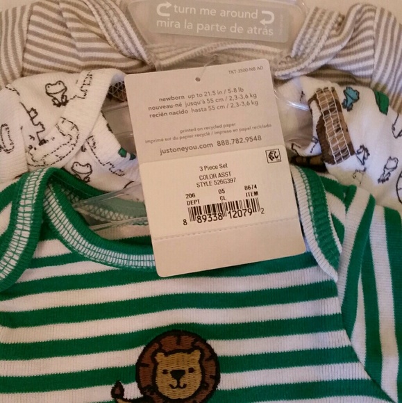 🎉Host Pick!🎉 NB 3pk Carter's Baby Boy Onsies - Picture 6 of 7