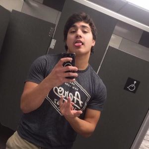 Meet your Posher, Nathaniel