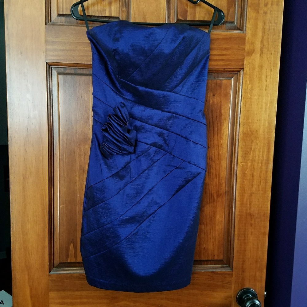 Jessica McClintock Dark Blue Strapless Dress