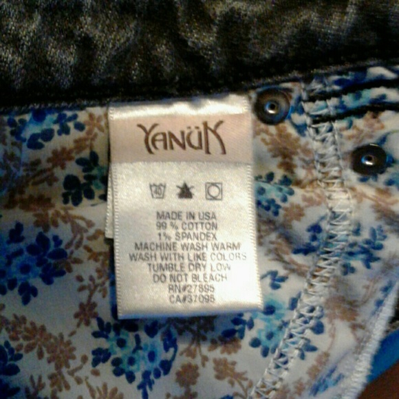 Jeans - Picture 2 of 3