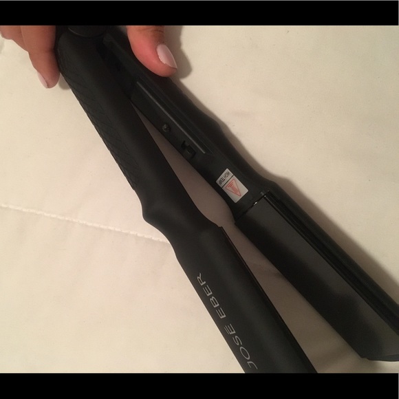 Straightener