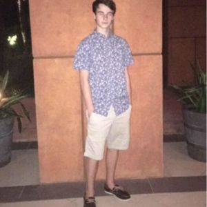 Meet your Posher, Jonathan