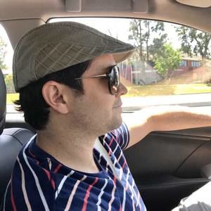 Meet your Posher, Nikolas