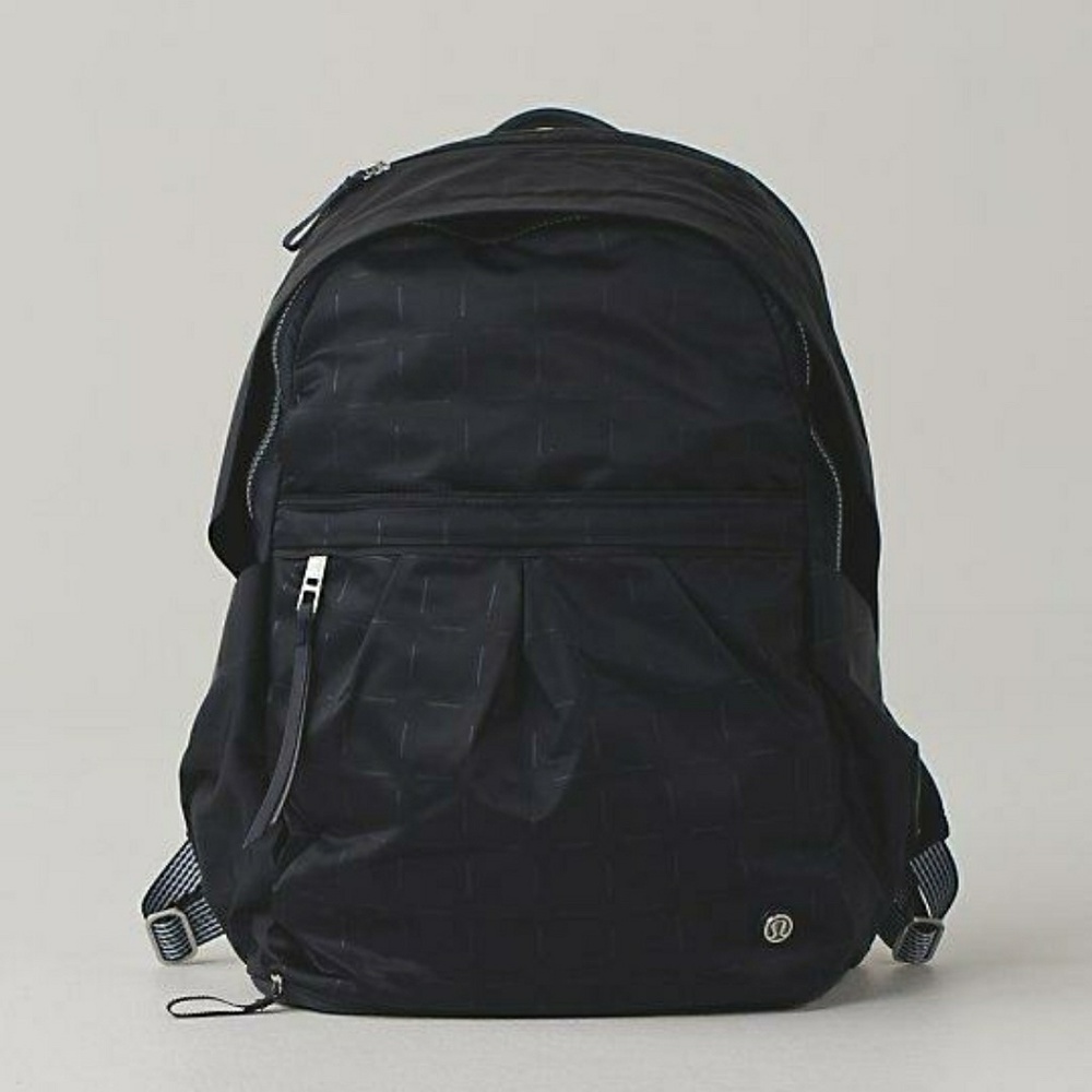 AUTHENTIC LULULEMON BLACK BACKPACK