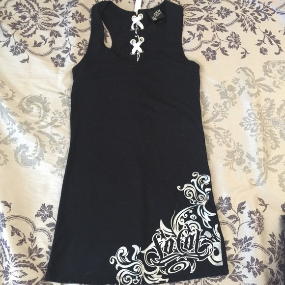 Lace-up Racerback Tank - Picture 3 of 3