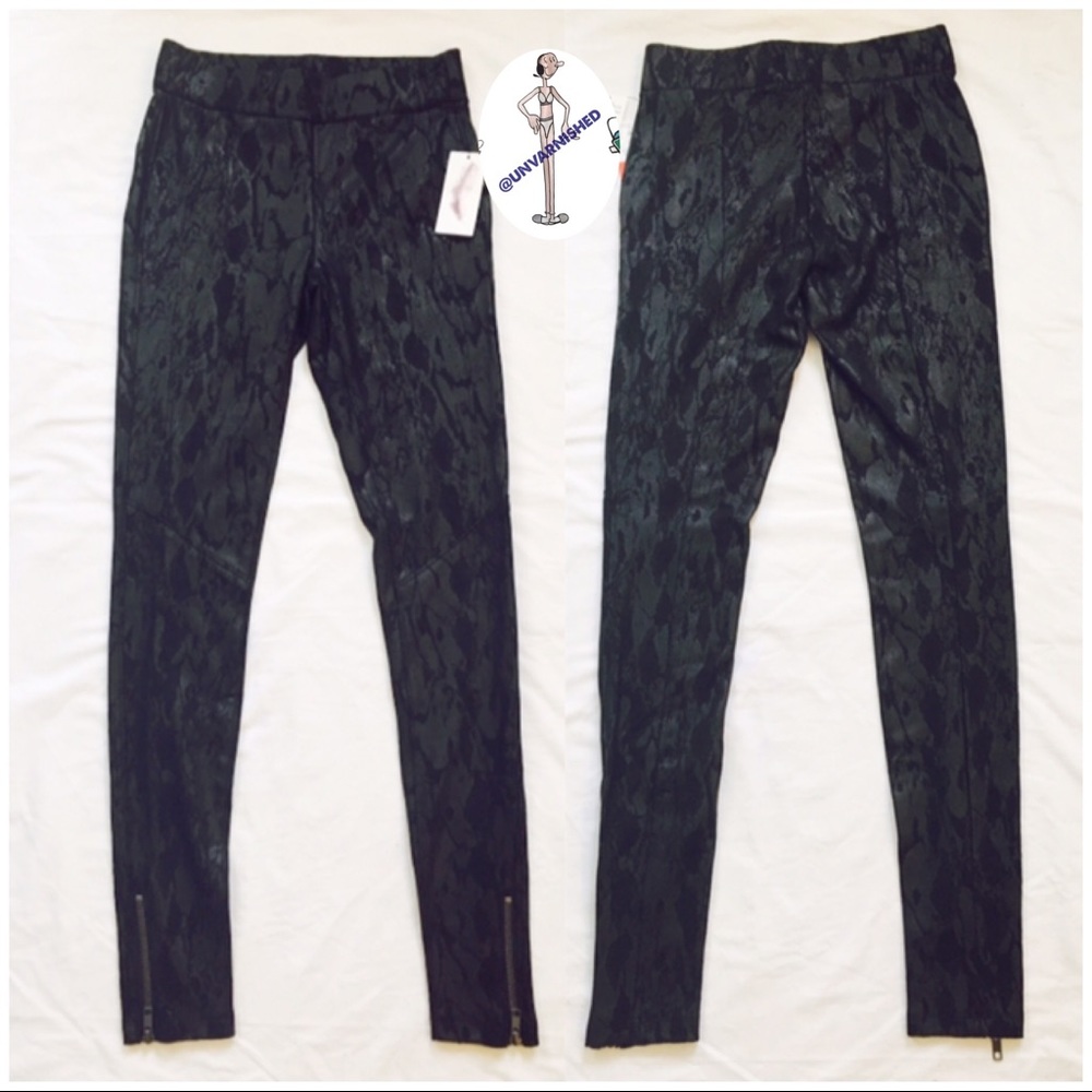 JS Leggings - Picture 2 of 4