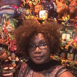 Meet your Posher, Janerose