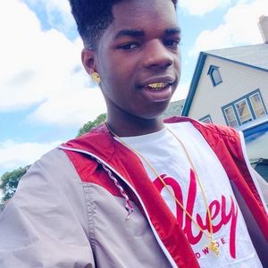 Meet your Posher, Jerome