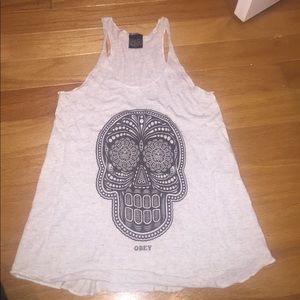 Obey tank
