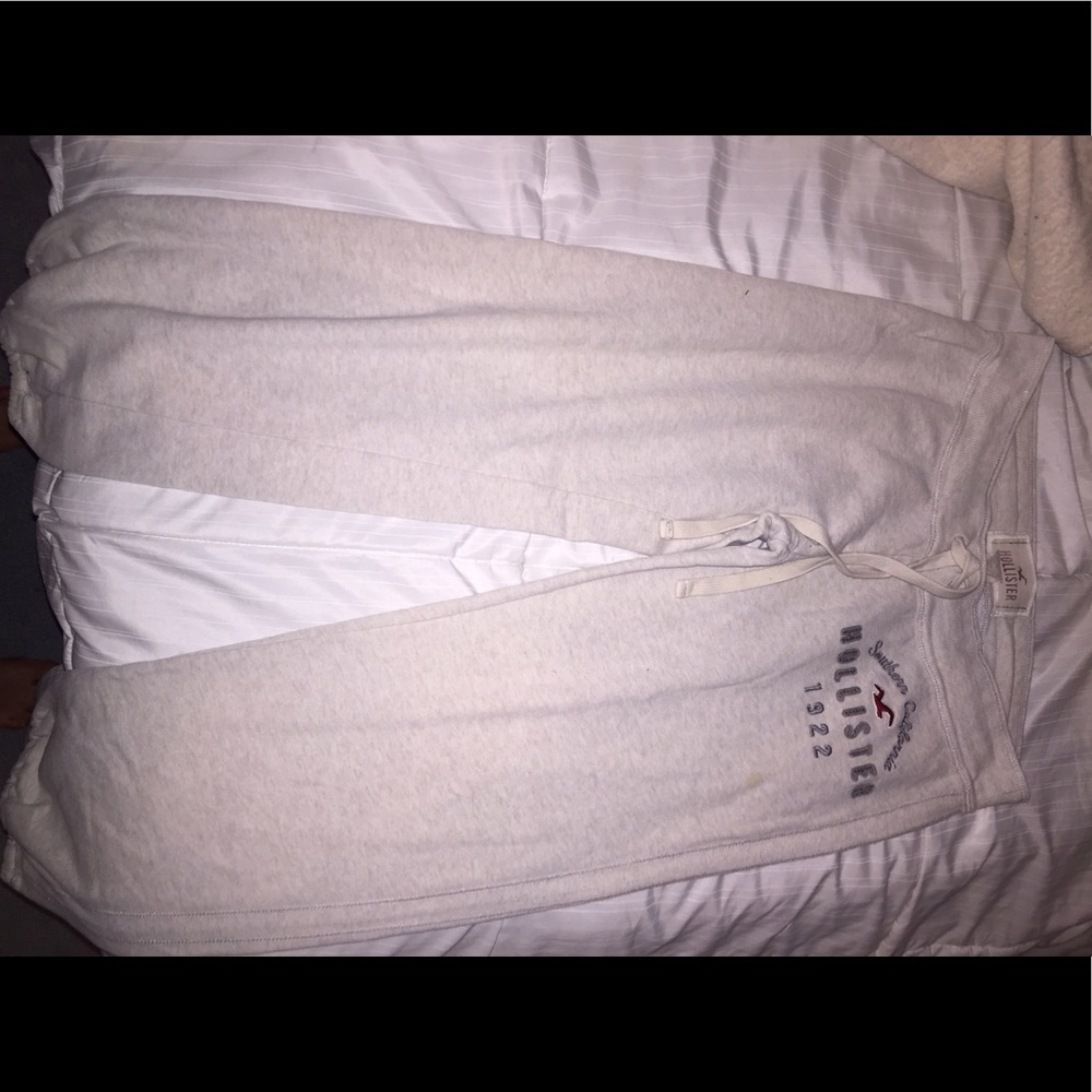 Hollister sweatpants capris🌞