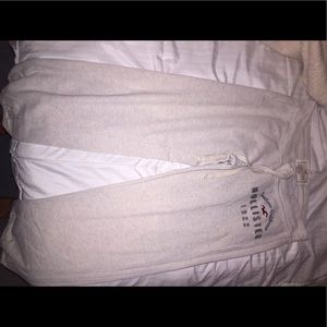 Hollister sweatpants capris🌞