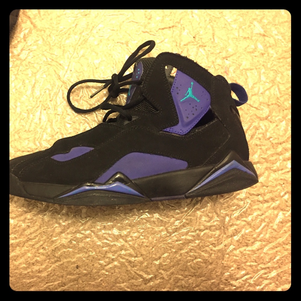 Men's Jordan Retro 7's
