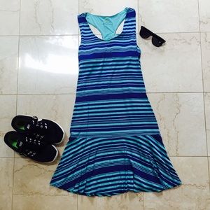 Midi sports dress, by Dakini.
