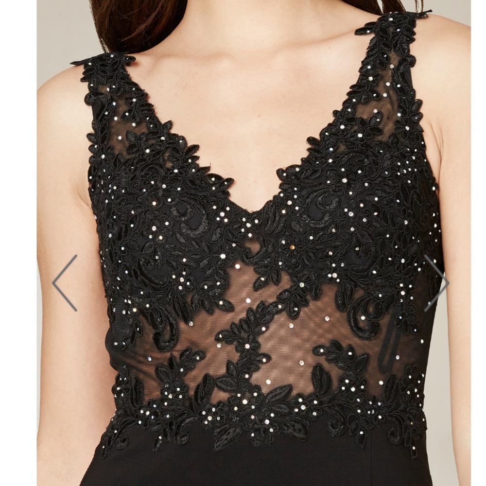 Bebe desi lace appliqué dress gown - Picture 4 of 6