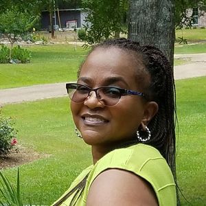 Meet your Posher, Tesha