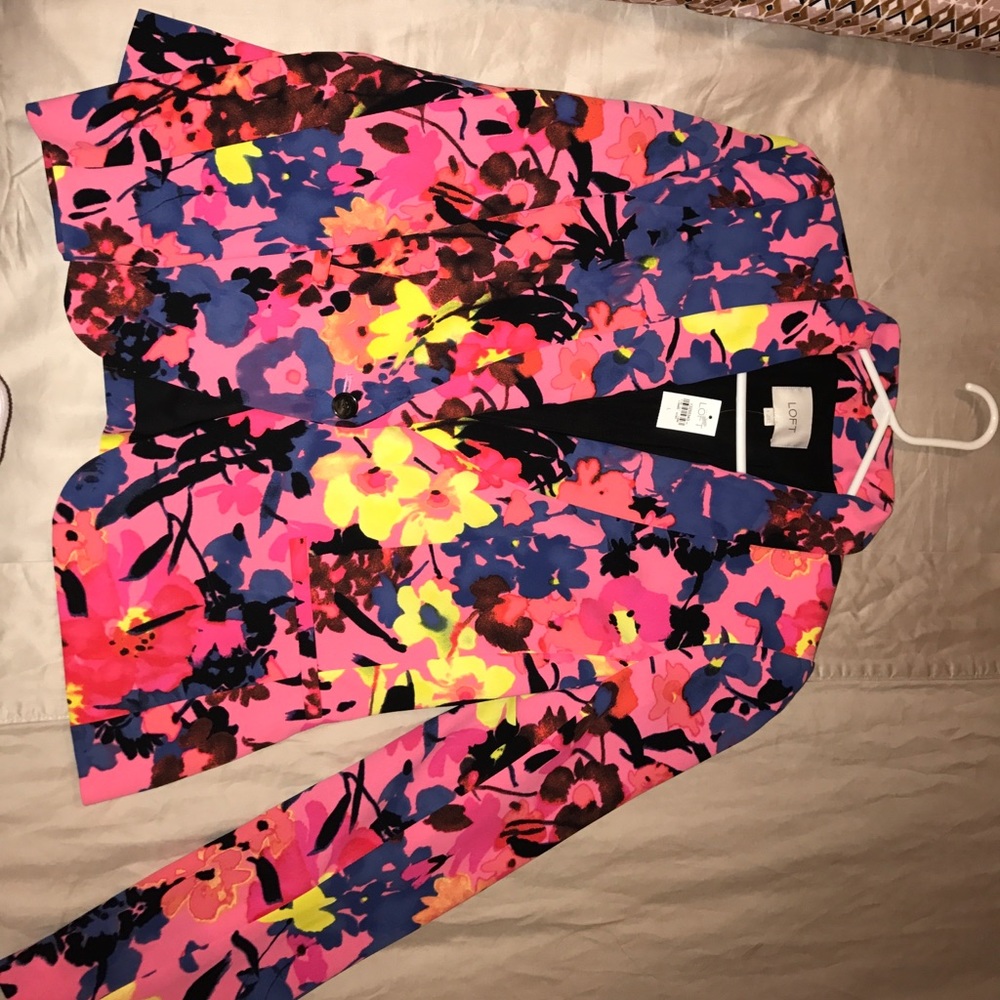 Ann Taylor Loft floral print blazer NWT size L