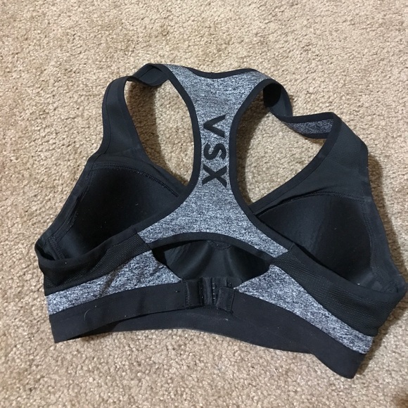 VSX 32B - Picture 2 of 3