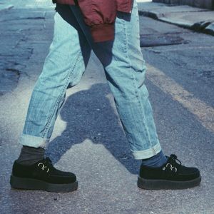 Black platform creepers