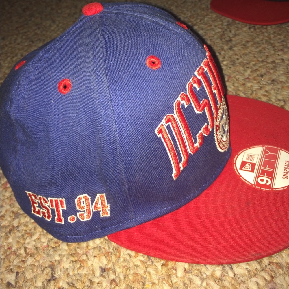 D.C. SnapBack - Picture 2 of 4