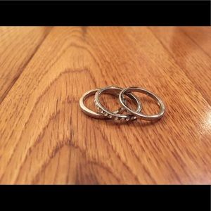 3 Silver Midi Rings (Free Gift With Purchase!)