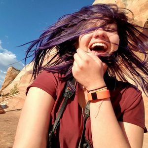 Meet your Posher, Maria paula