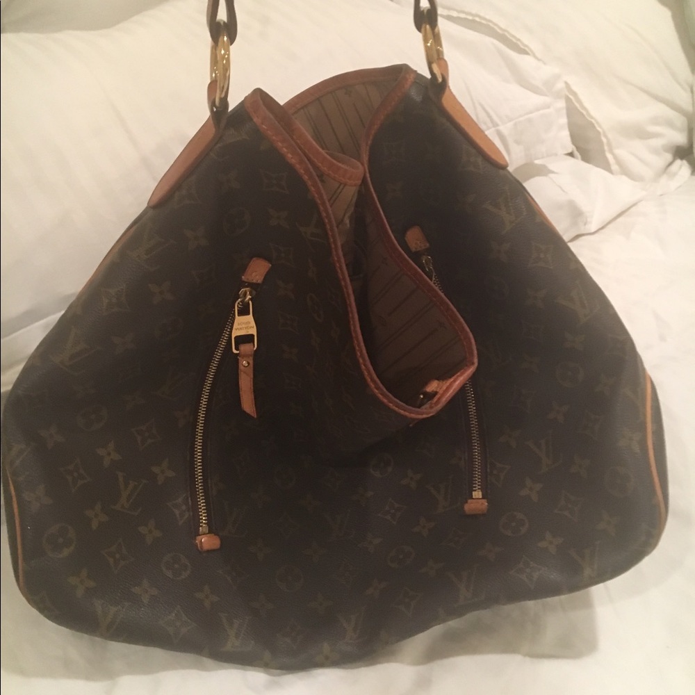 Louis Vuitton shoulder bag