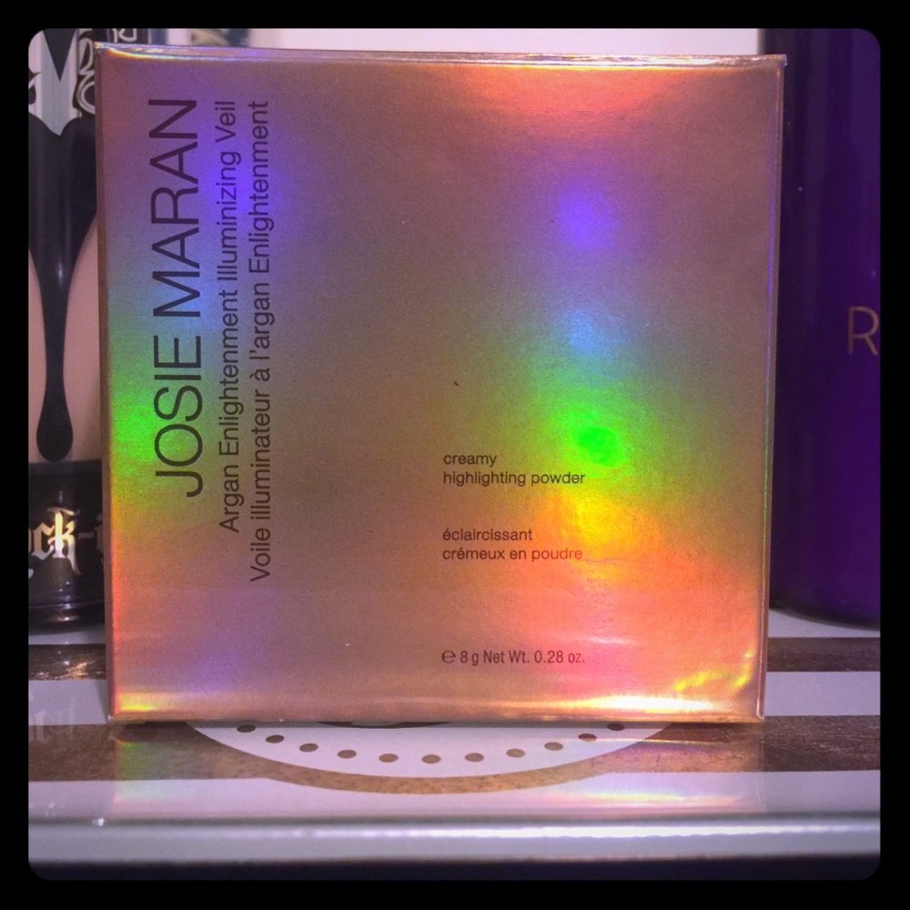 Josie Maran Argan Enlightenment Illuminizing Veil