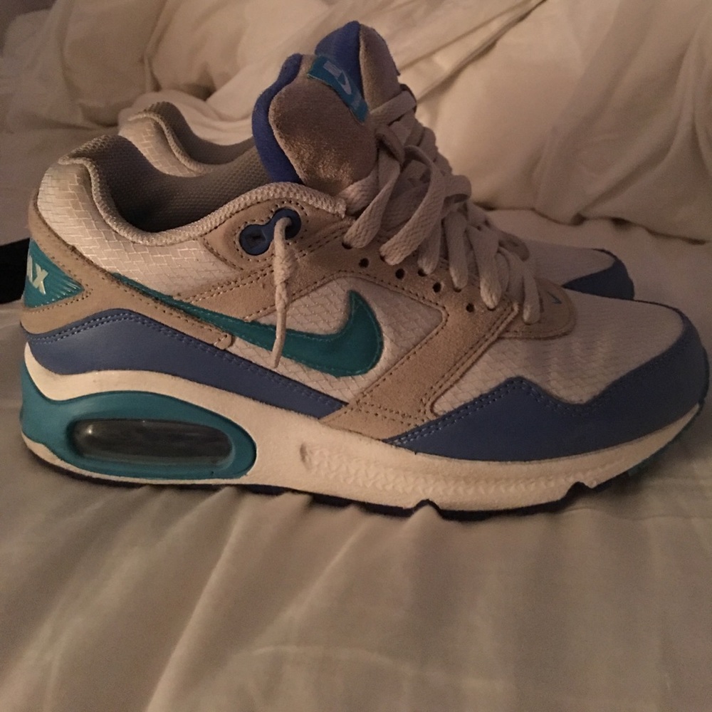 Barely worn VINTAGE air max