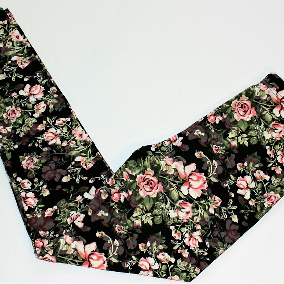 Pants - OS One Size BLACK Leggings Roses like LulaRoe NEW