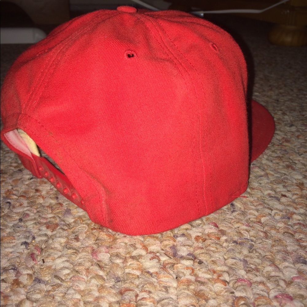 SnapBack - Picture 3 of 4