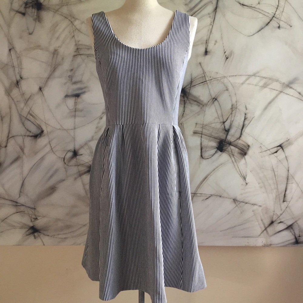 BR navy white pinstripe fit and flare sun dress