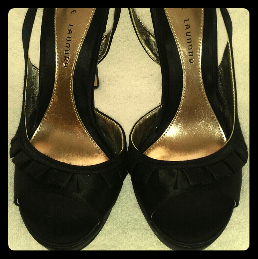 NWT Black Satin Chinese Laundry sz 9.5