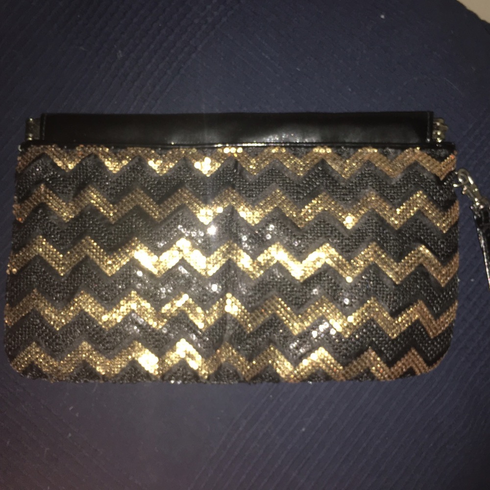 NWOT Wristlet