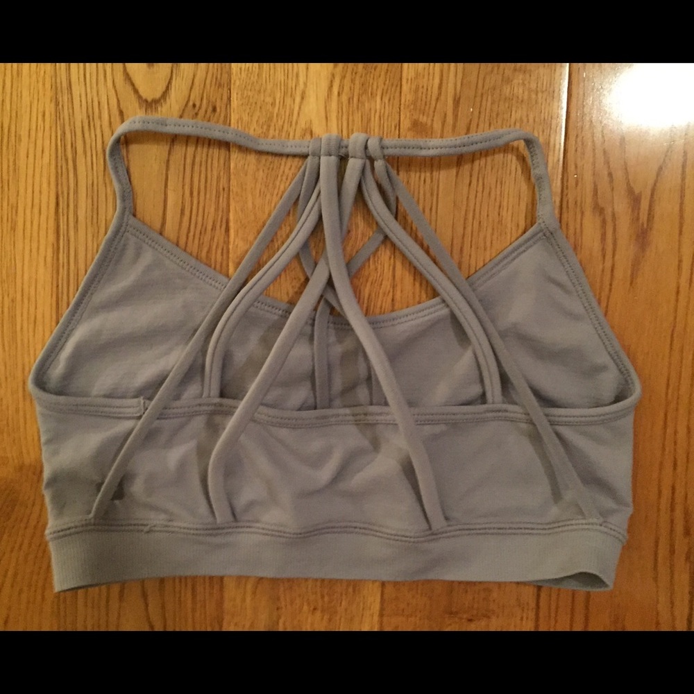 EUC Fabletics Small Strappy Sports Bra/Bralette