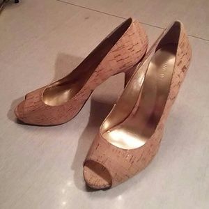 NWOT Cork & Gold Peep Toe Heals sz 8