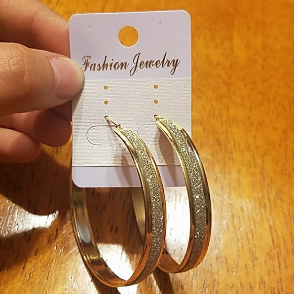 Gold and glittery hoop earrings - Picture 1 of 3