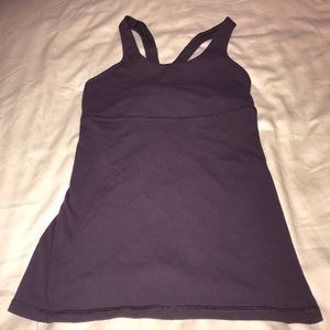 LULULEMON top
