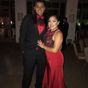 Meet your Posher, Luis