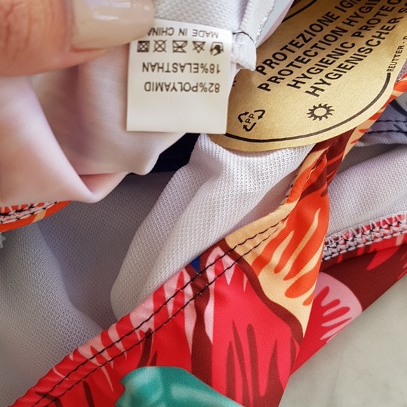 Floral Off the Shoulder Ruffle One Piece Swimsuit - Picture 8 of 8